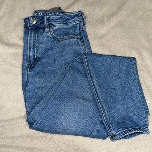 american eagle mom jeans